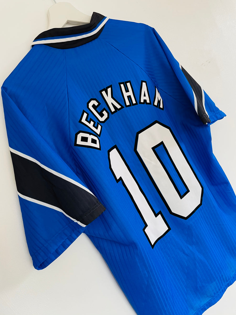 Best to Beckham - £500,000 worth of Manchester United memorabilia