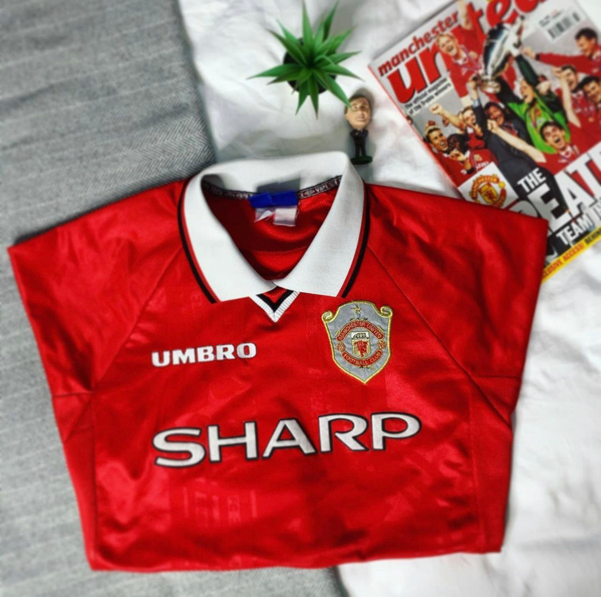 Manchester united treble sales jersey