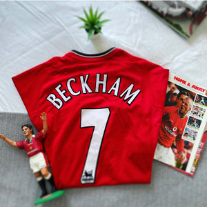 2000-02 Manchester United Home Shirt | Beckham #7 | Very Good | Medium